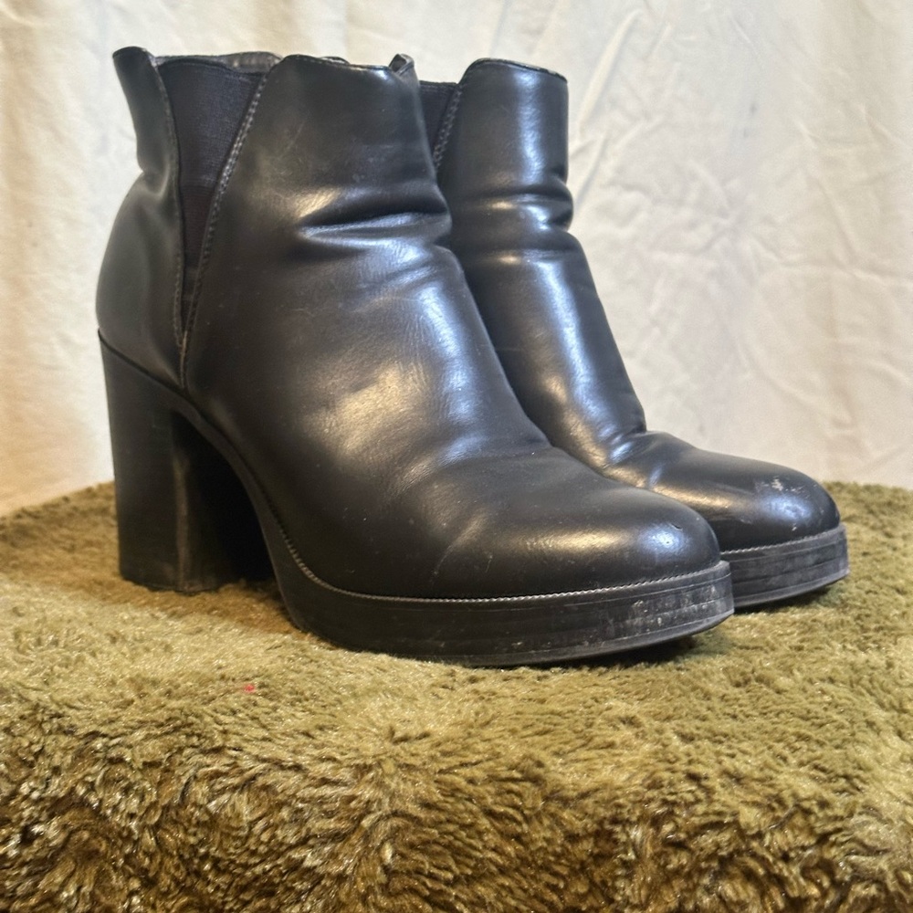 Black Women's Ankle Boots